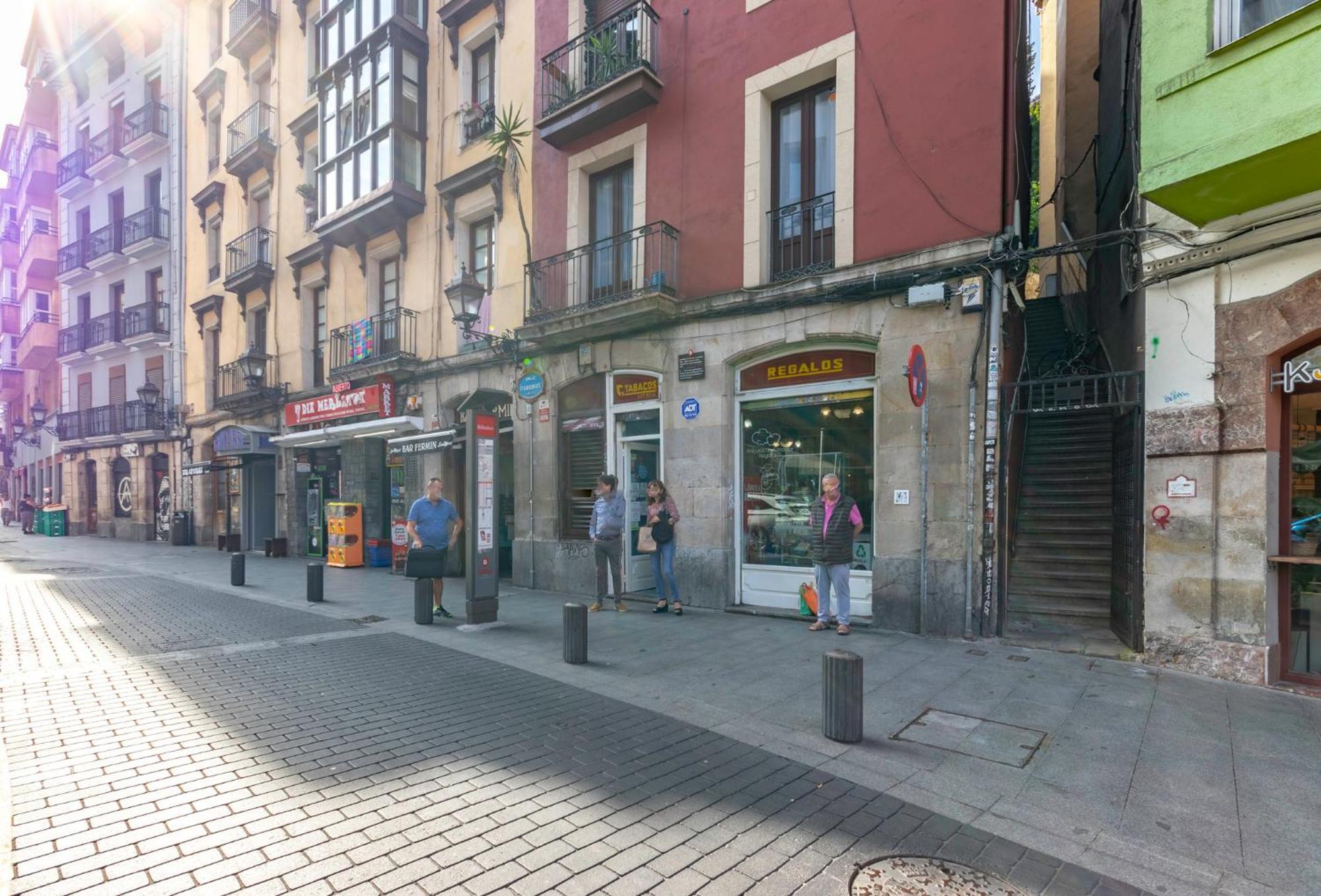 Plaza Unamuno - Casco Viejo - Parking Opcional Bilbao Luaran gambar